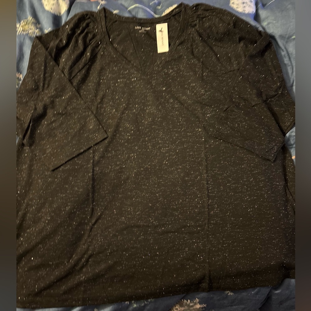 NWT lane Brant sparkly black quarter sleeve top